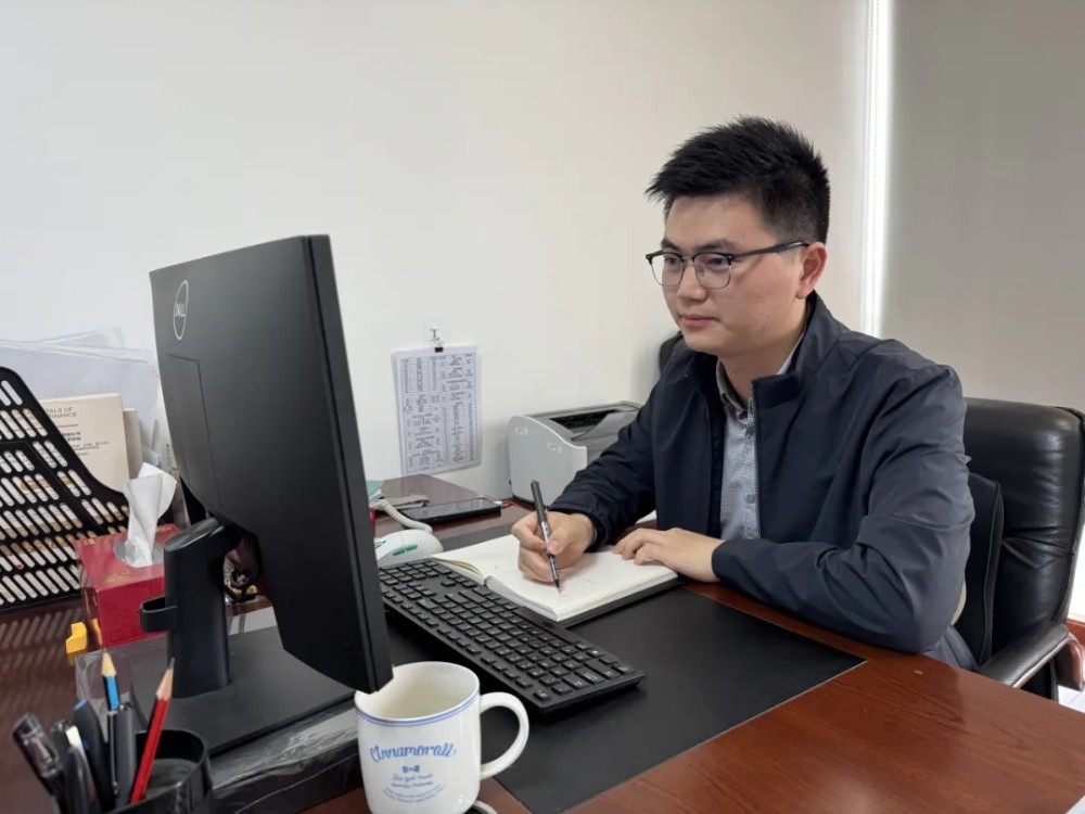 f6b72d41-ec8d-4e91-909b-f033f65ec776.jpg f6b72d41-ec8d-4e91-909b-f033f65ec776.jpg