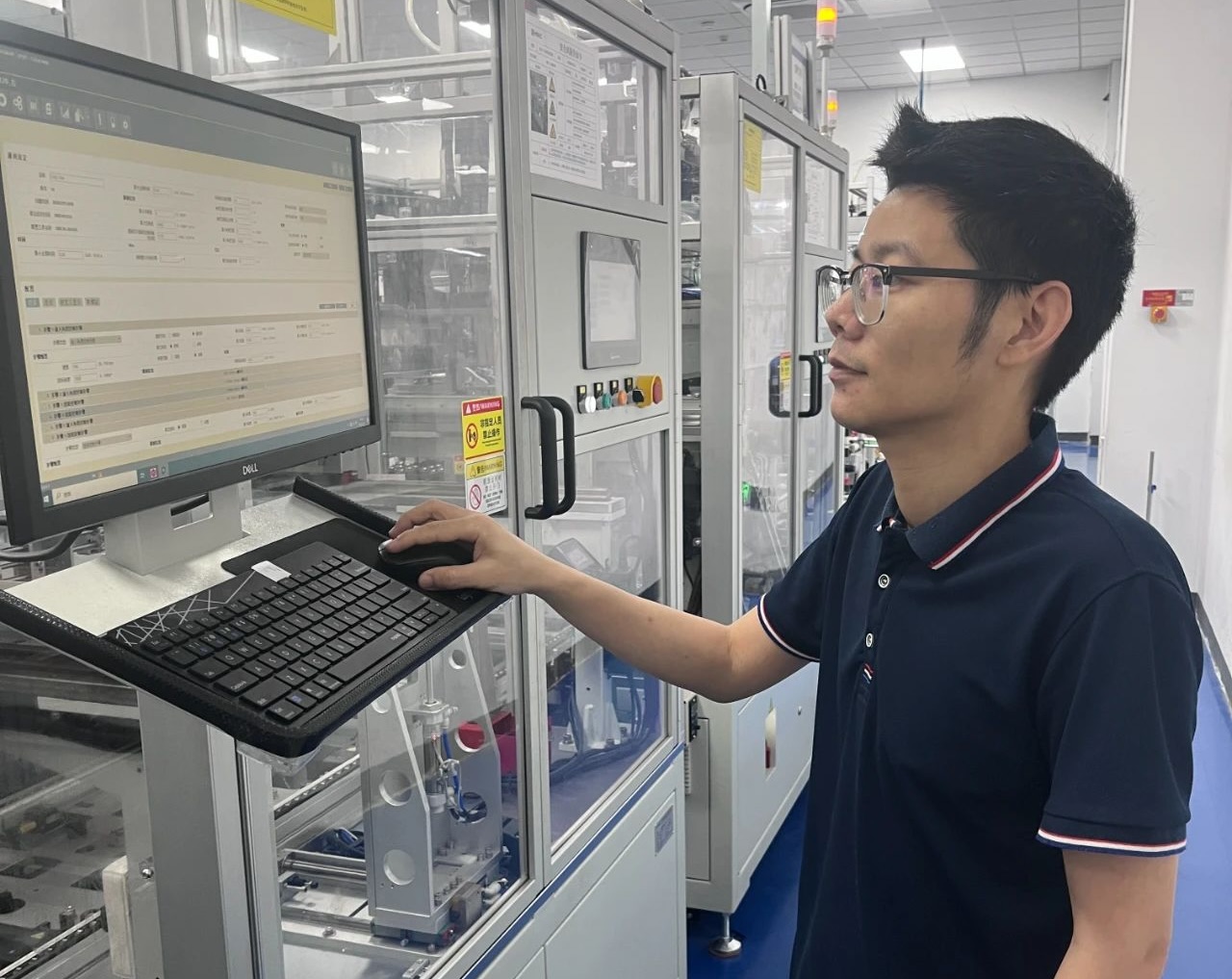 a44be7df-48b3-471e-a273-b2cd4d4d175c.jpeg a44be7df-48b3-471e-a273-b2cd4d4d175c.jpeg